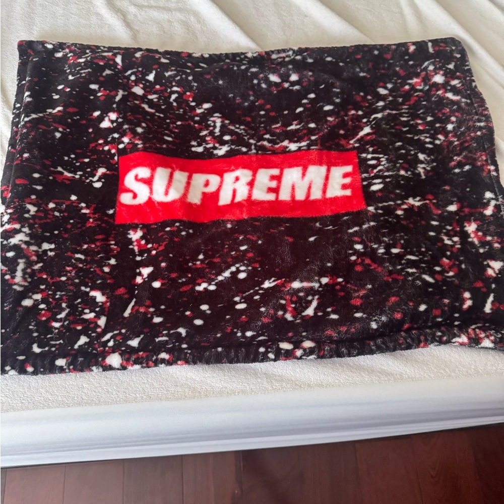Supreme Red and Black Logo pillow case